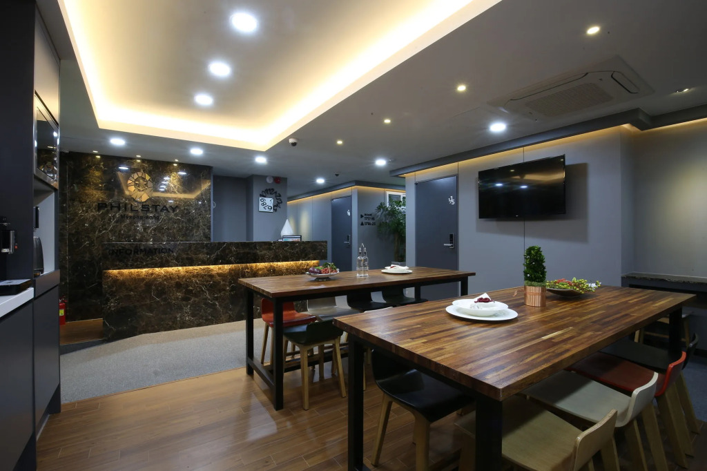 Step Inn Myeongdong 1