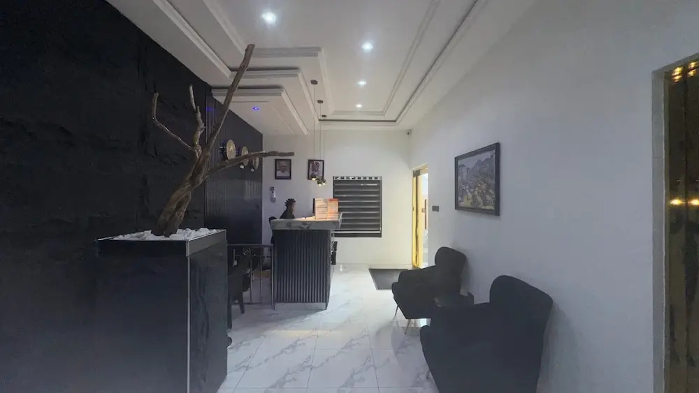 Next Level Hotel & Suites