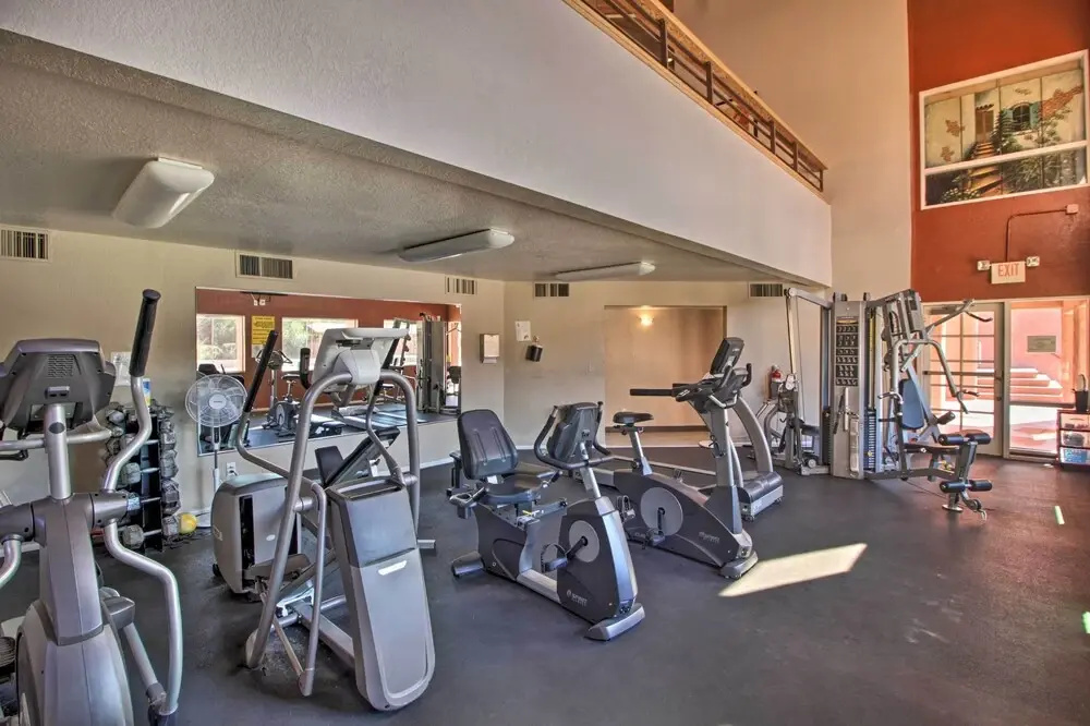 3 Mi to Sabino Canyon: Condo w/ Resort Perks!