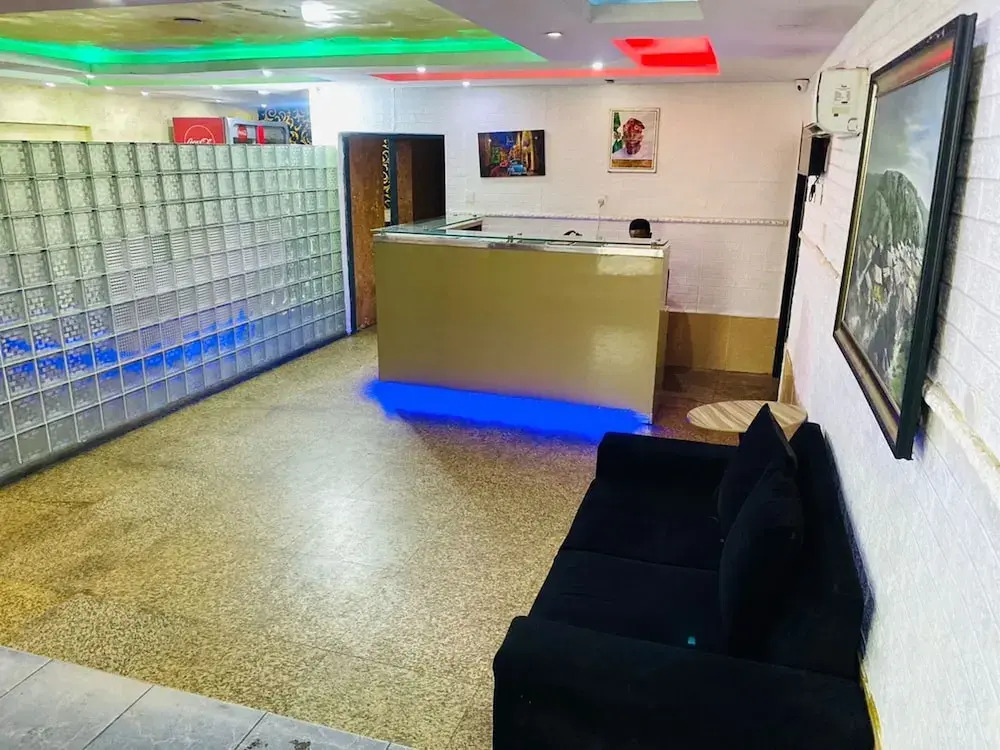 Kilo Royal Hotel