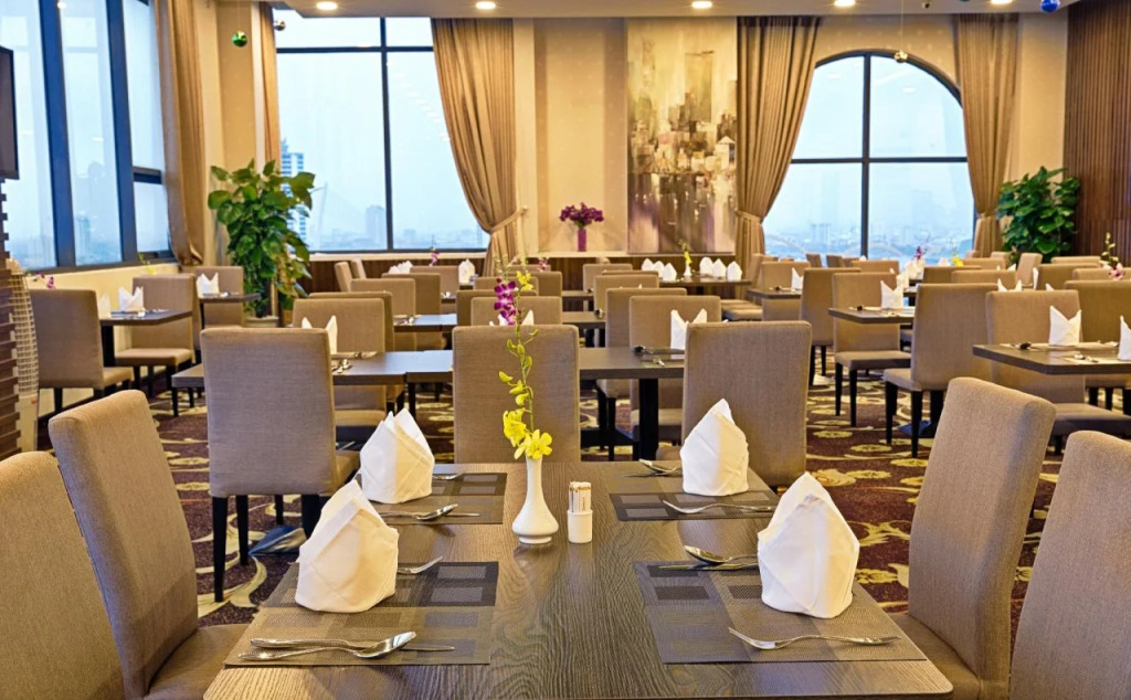 GIC Land Hotel