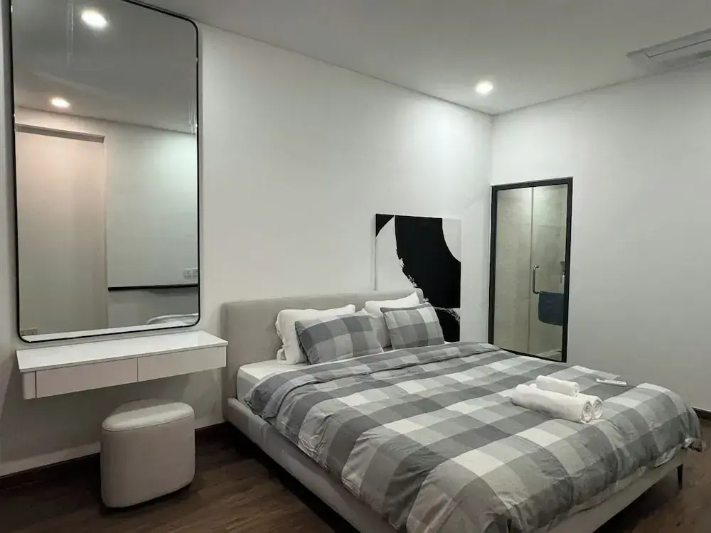 Opal tower saigon pearl