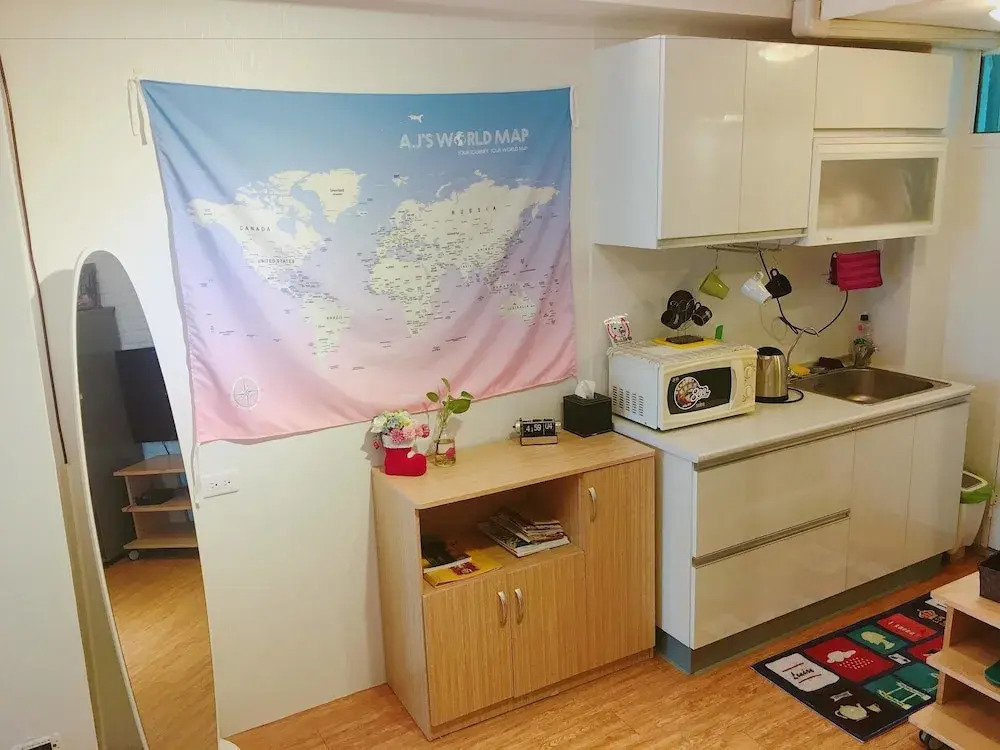 Aj House