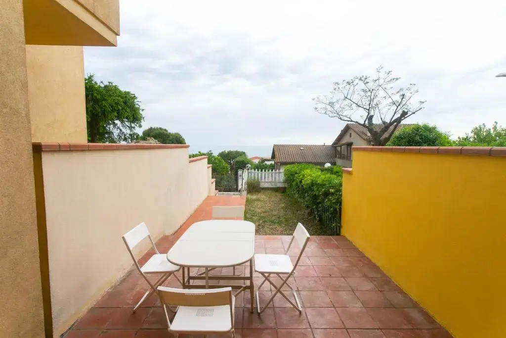 M48 - Marcelli, trilocale con giardino vista mare