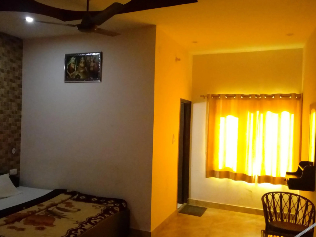 Hotel O Bhagirathi Palace Ganga Beach