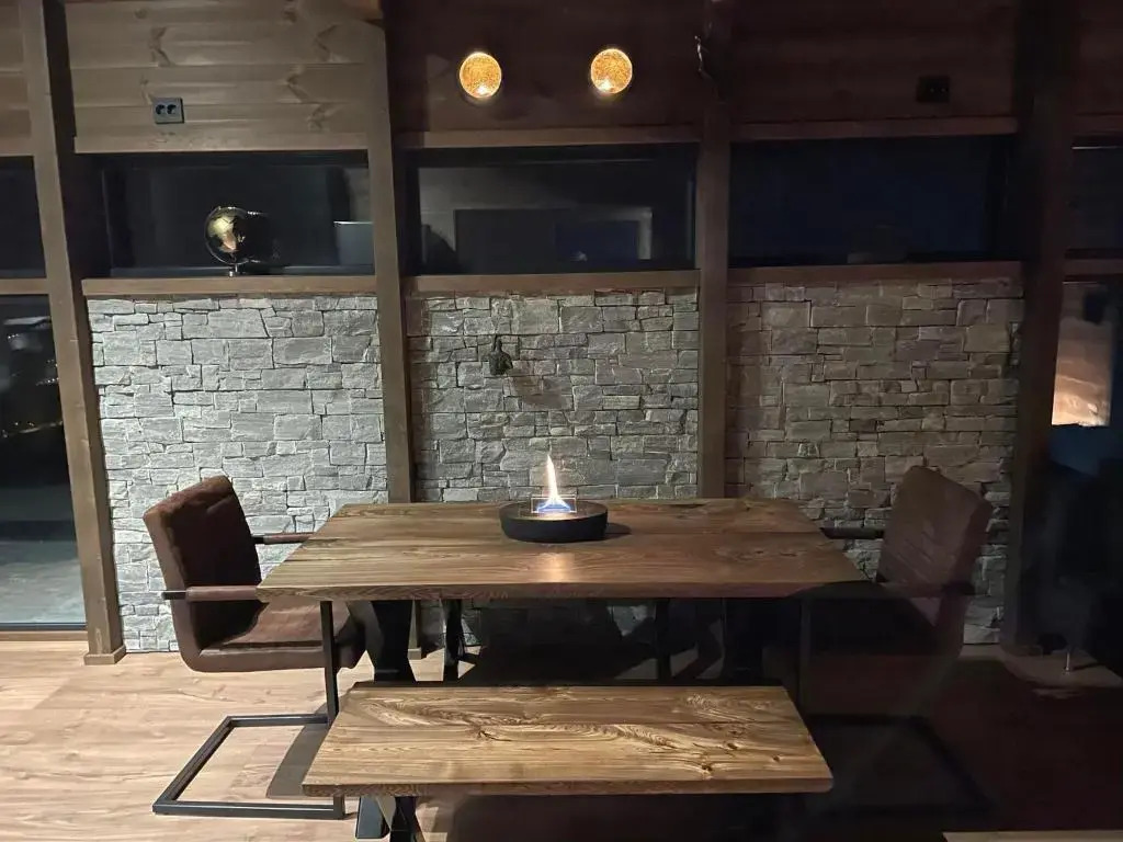 Mountain Cabin with Stunning Views, Extra Space Available