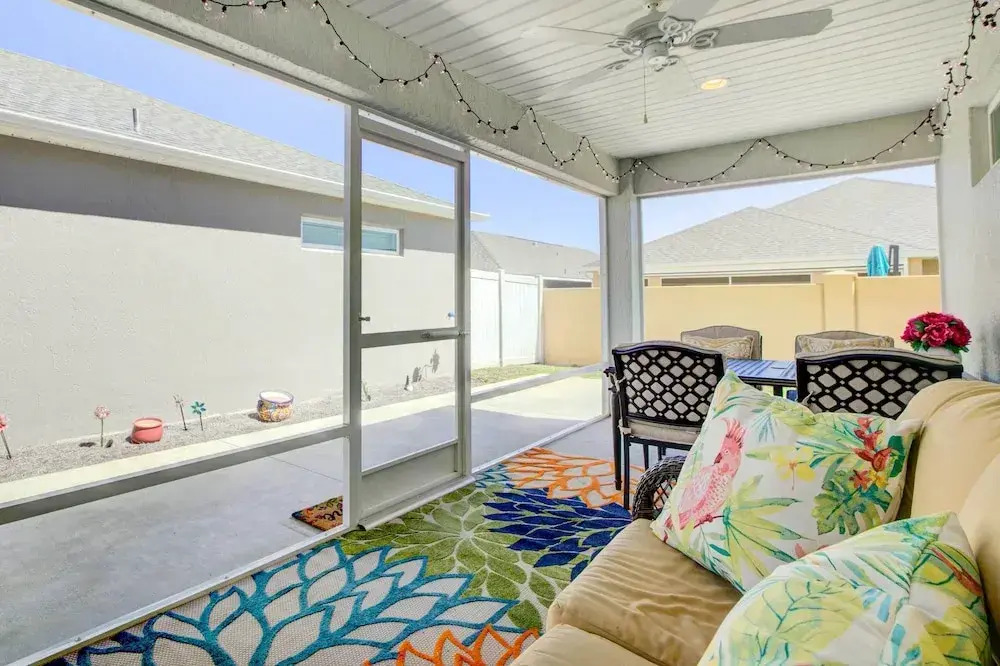 Near Golf and Shops The Villages Home with Lanai!