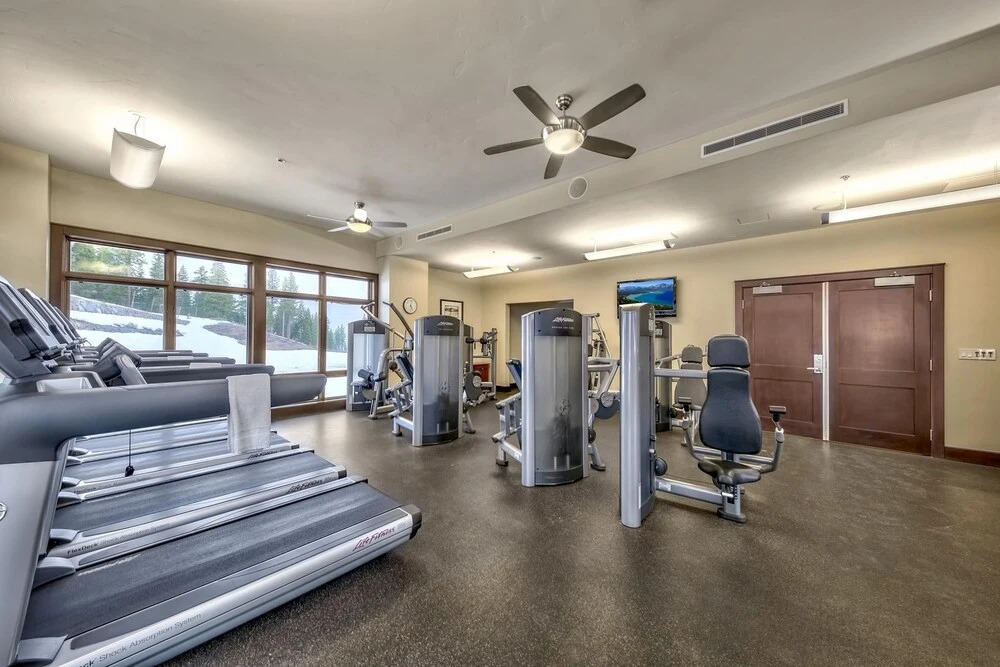 Mid-mountain Escape With Ritz Amenities 2 Bedroom Condo by RedAwning