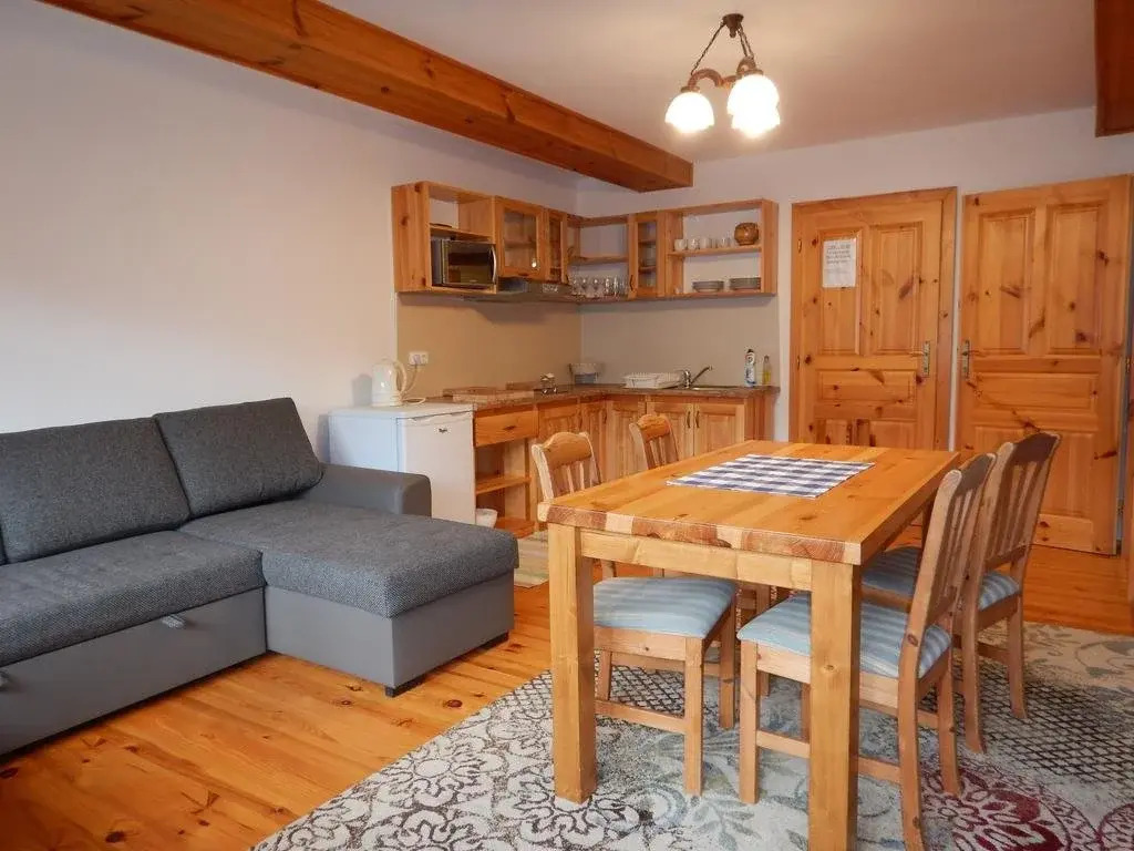 Penzion TATRY Restaurant GORAL