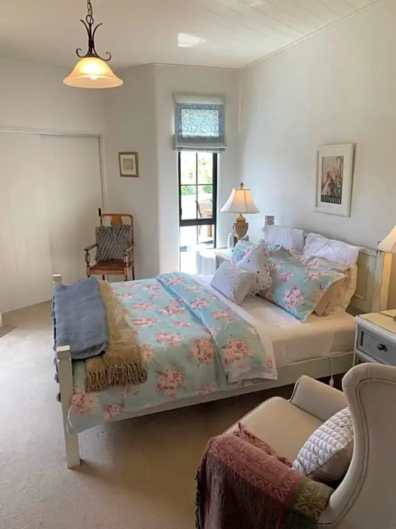 Karearea Rise B&B