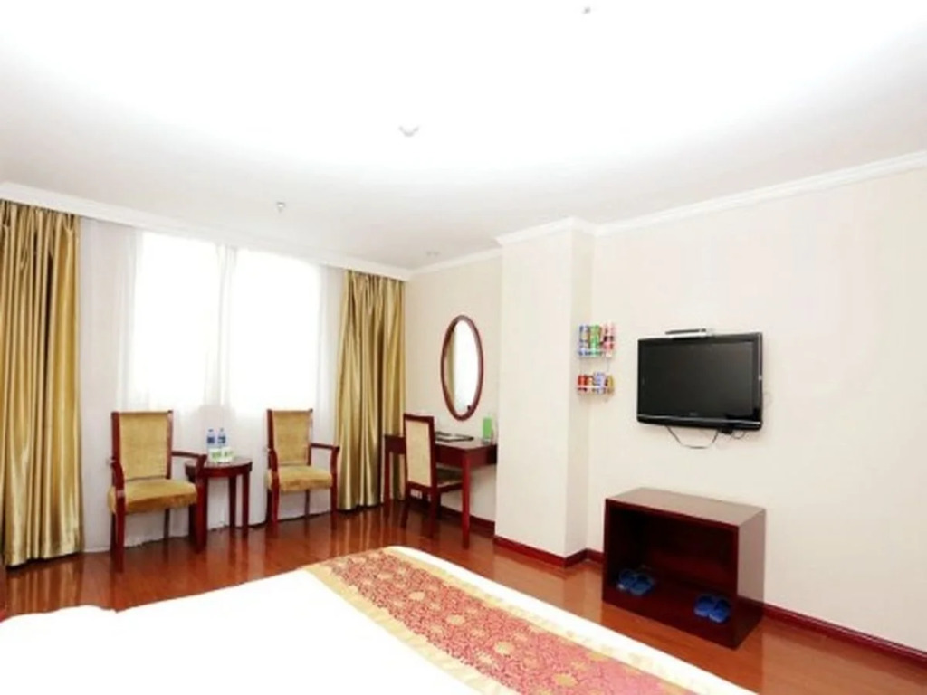 GreenTree Alliance Chuzhou Laian County Development District Jingyi Road Hotel.