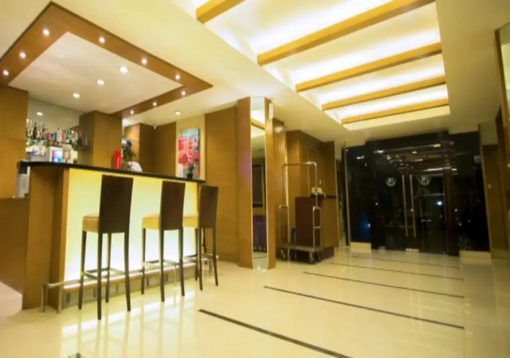 Hotel Melawai 2