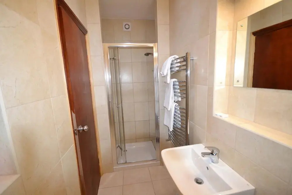 Airport Guest House