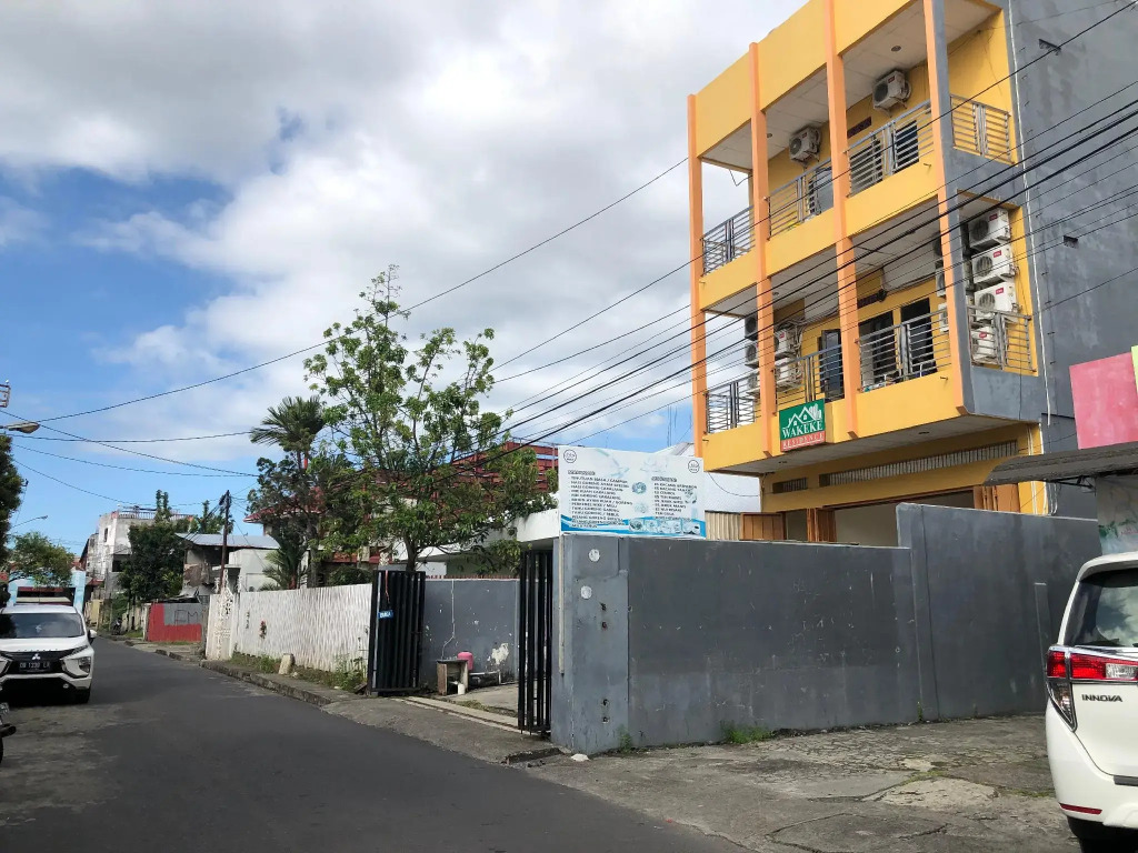 OYO 90345 Wakeke Residence