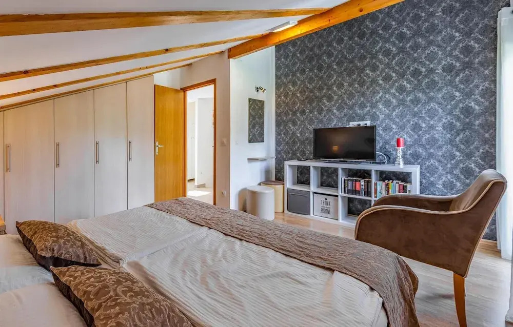 Awesome Home in Premantura With Outdoor Swimming Pool, Wifi and 3 Bedrooms
