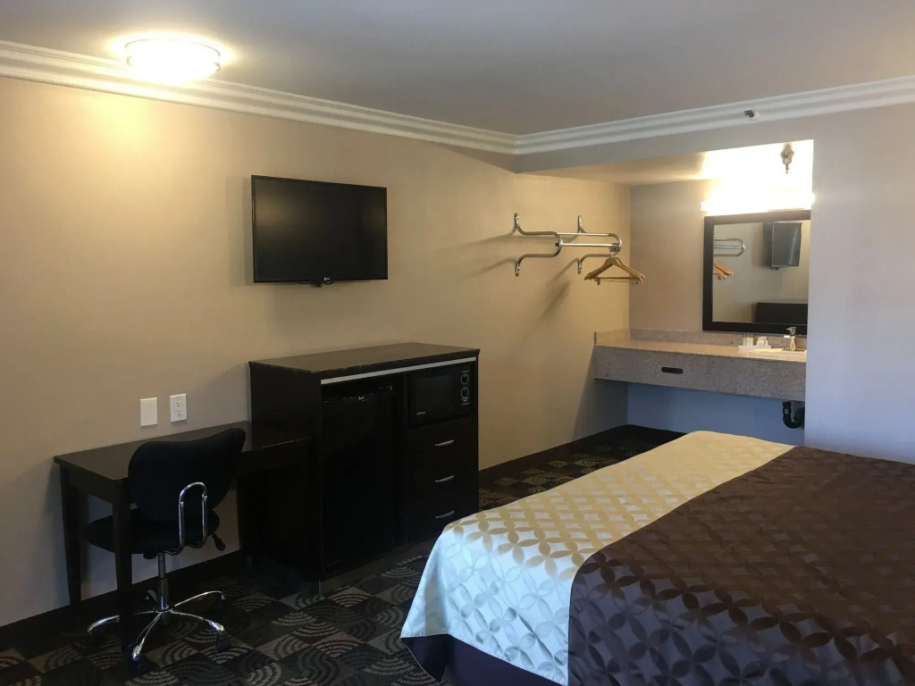 Hotel Seville - Ontario Airport/Chino