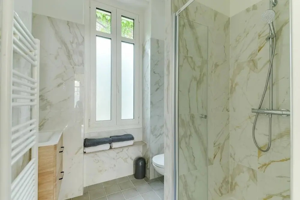 Sublime chic & modern apartment - Paris 5e by GuestReady