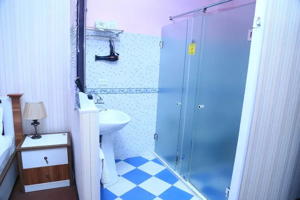 Rohat Hotel