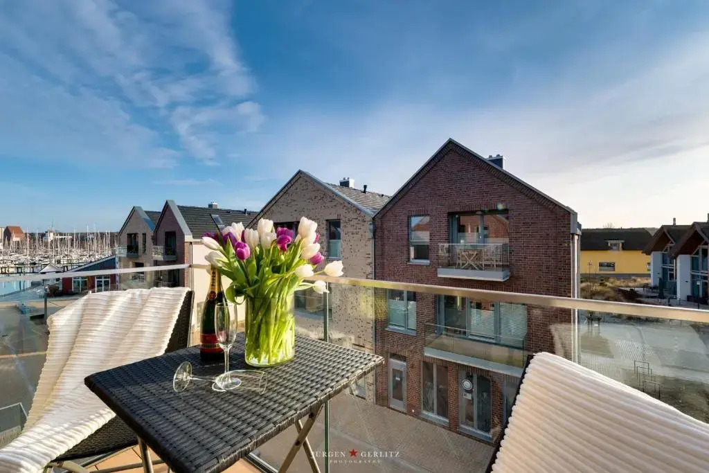Ostsee Appartement Nr 90 Seestern mit Strandkorb im Strand Resort