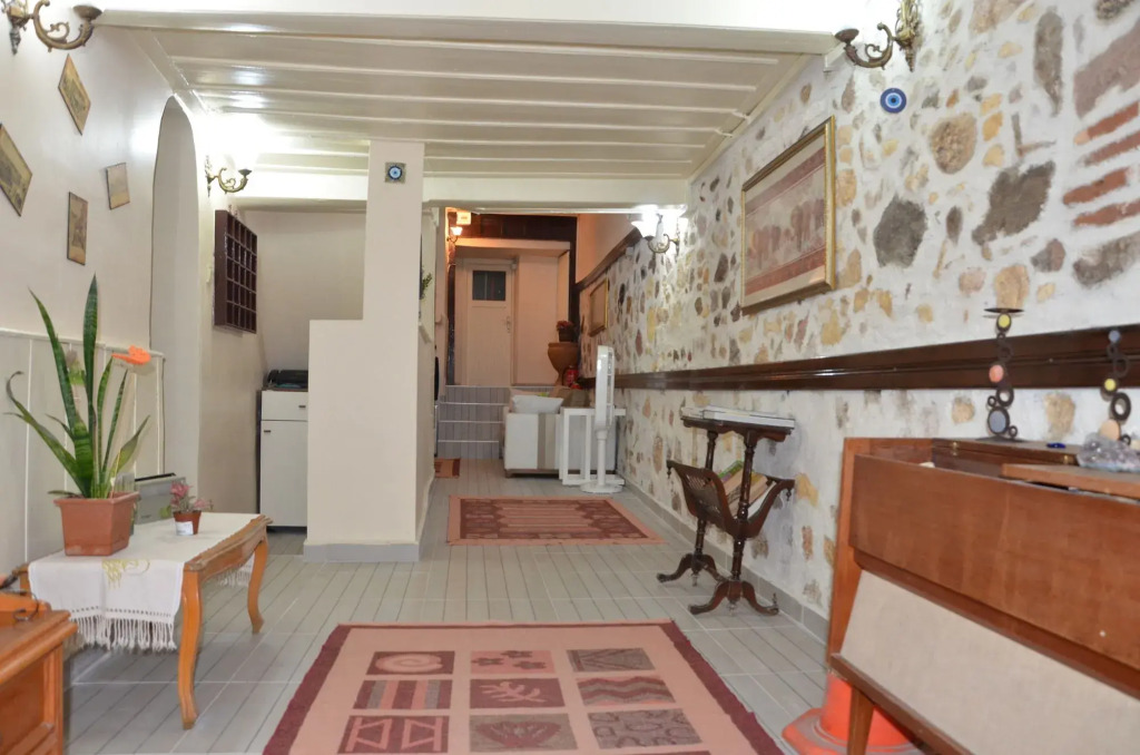 Tarihi Rum Konağı Antikhan
