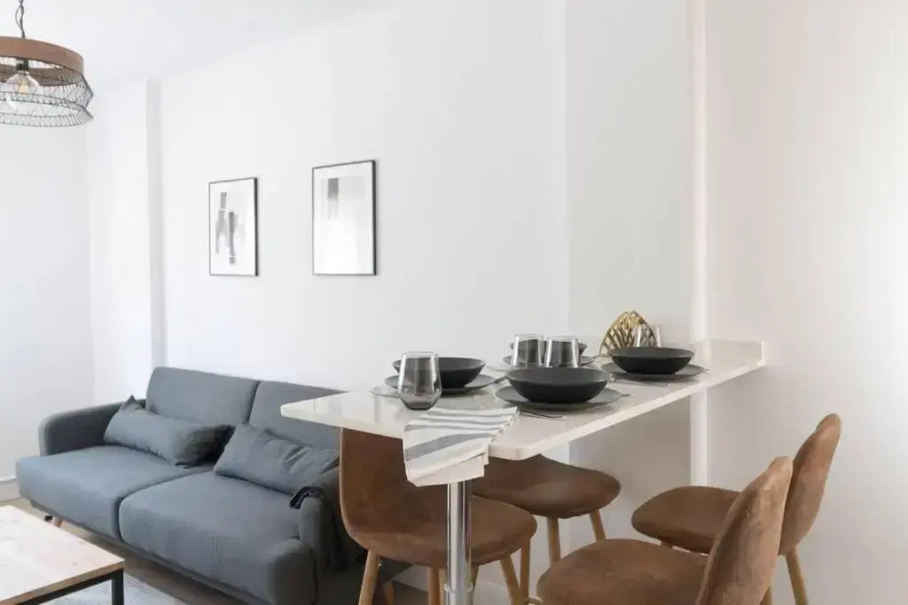 Town Hall Apartment