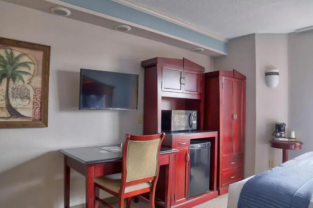 Destiny Palms Hotel