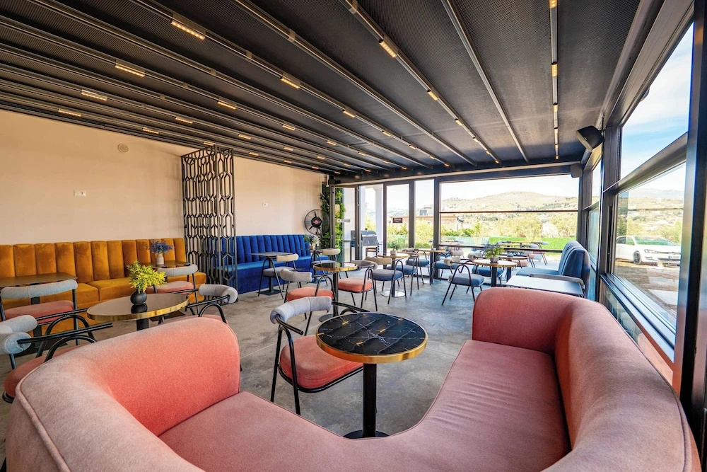 Almar Boutique Hotel