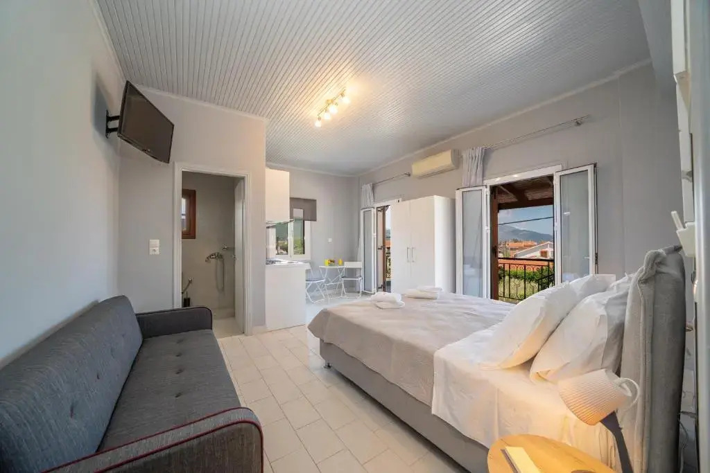 Marys Studios & Apartment