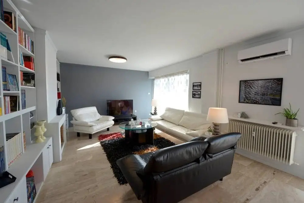 New Superb & Luminous 2 Bedroom Apartment