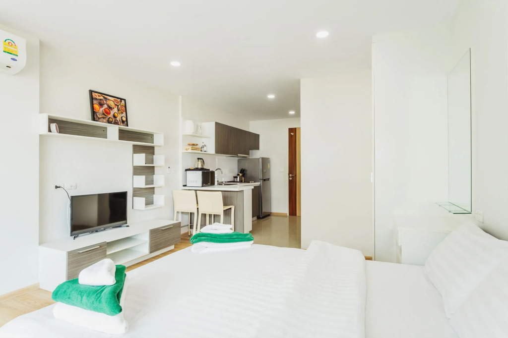 Condo in Kata in Ozone - A604