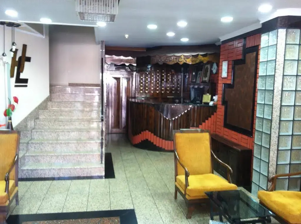 Oz Cakir Hotel