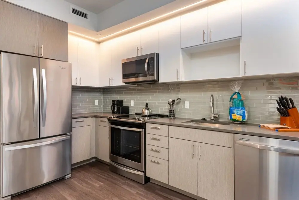 Global Luxury Suites in Ballston