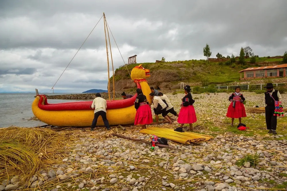 titicaca lodge - LUQUINA