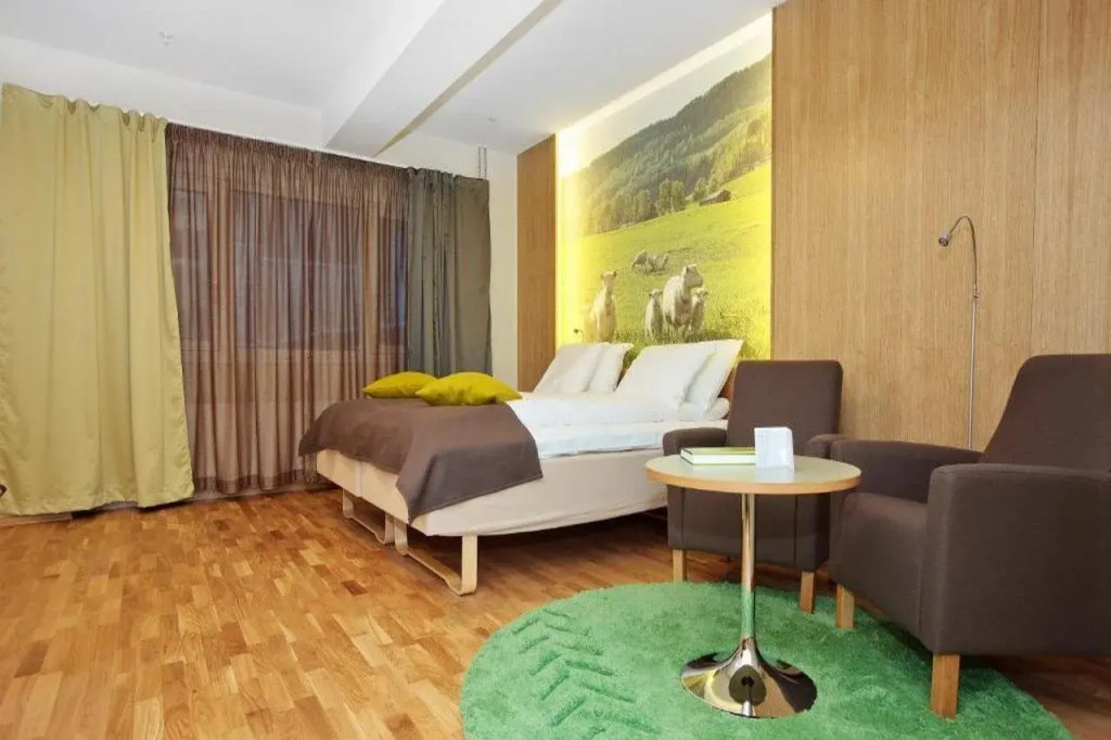 Frich`s Hotel Surnadal