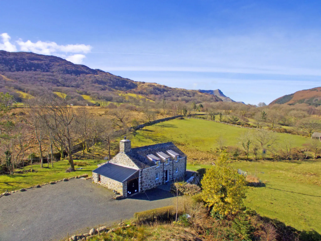 Holiday Home Bwthyn Braf