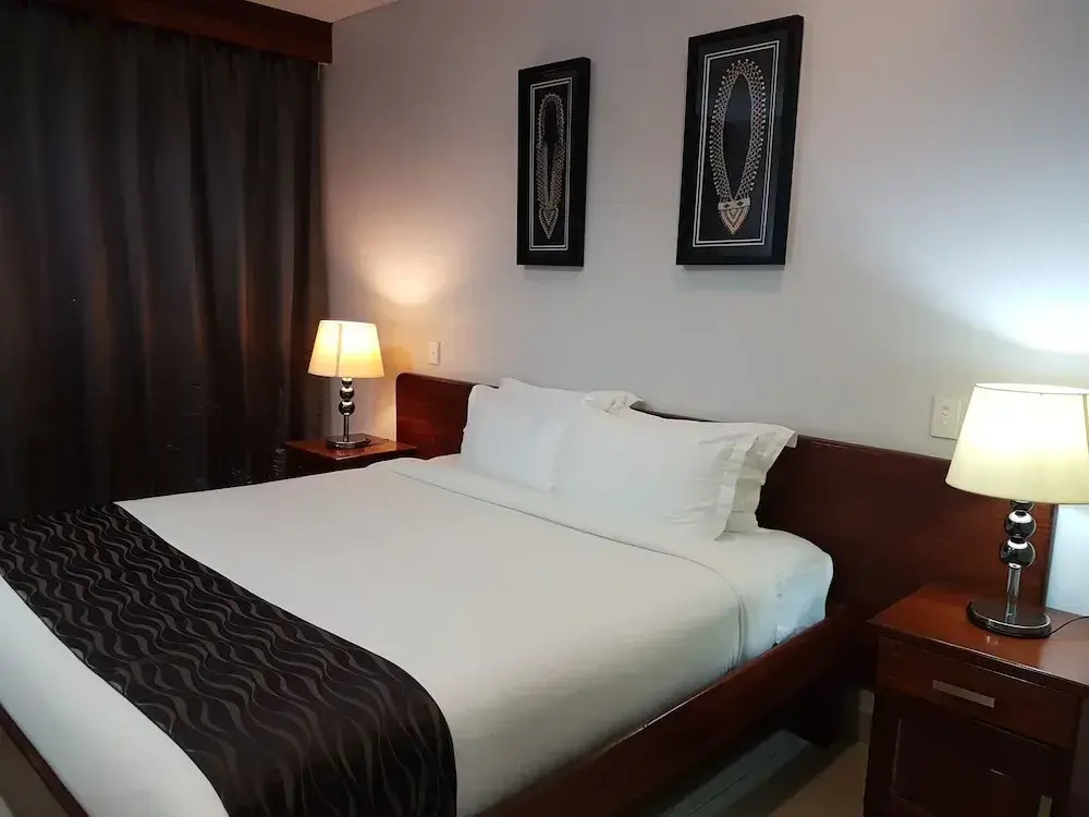 PADDYS HOTEL & APARTMENTS