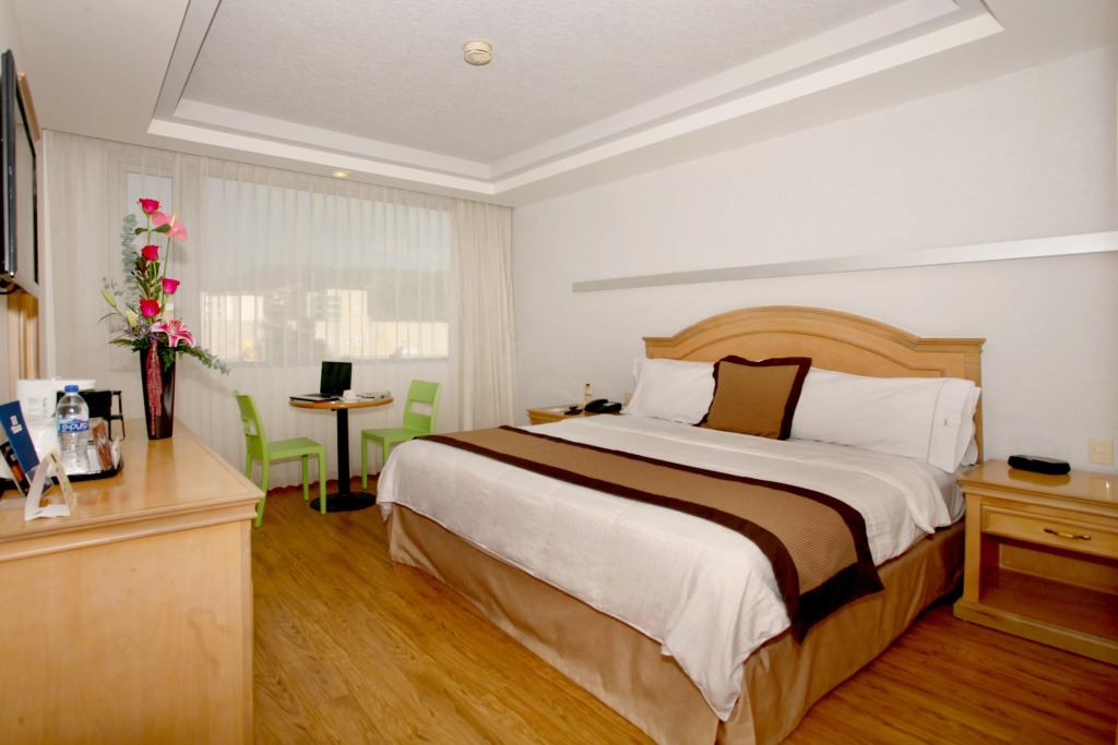 Hotel Horizon & Convention Center