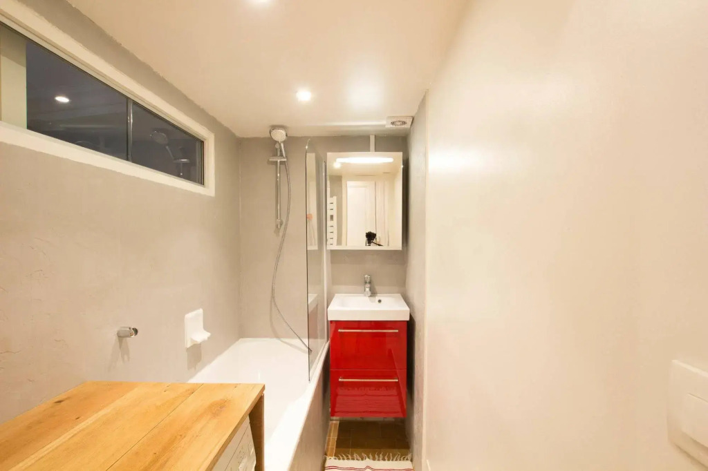Designer Stay - Eiffel Tower