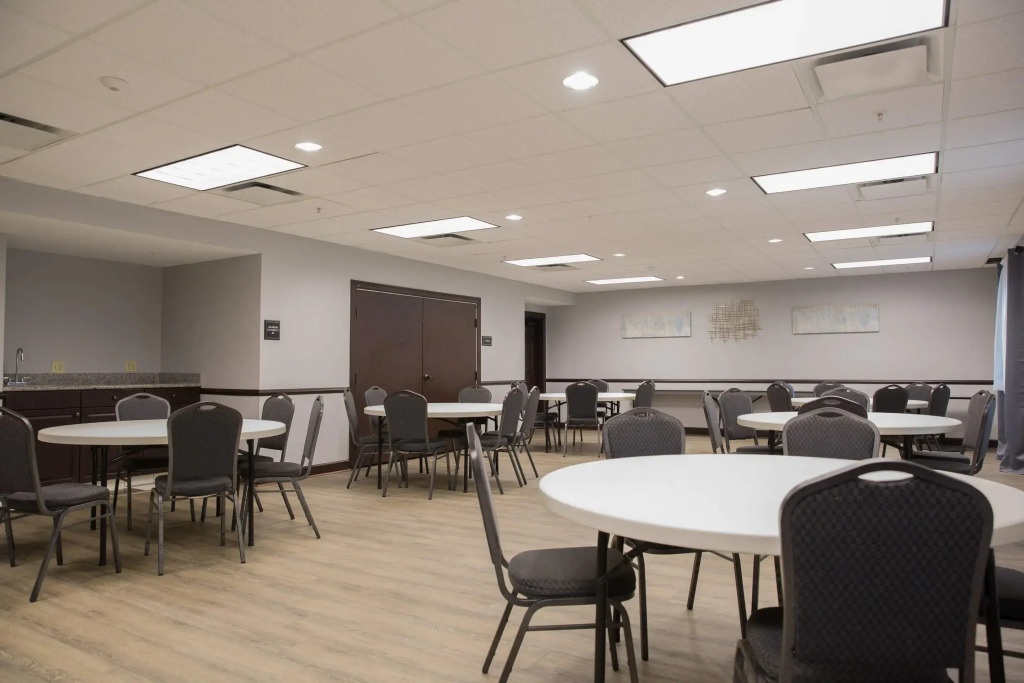 Evangeline Downs Hotel, an Ascend Collection Hotel
