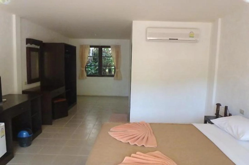 Khaolak Palm Hill Resort
