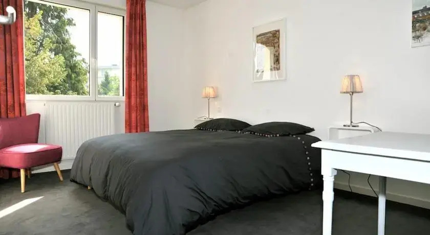 Comme a la Maison