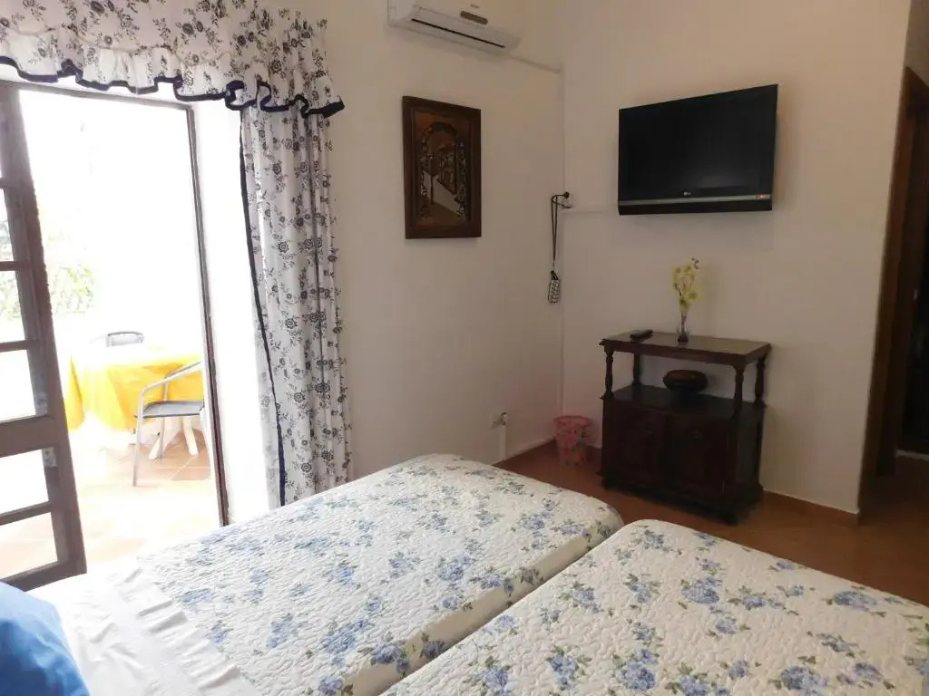 Dinas Guesthouse