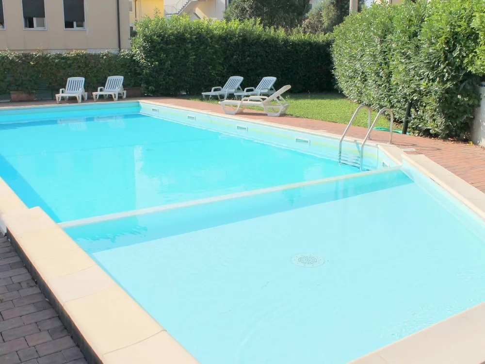 Balletic Holiday Home in Lazise With Swimming Pool