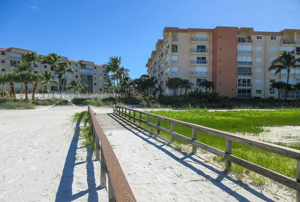 Leonardo Arms 407 - 2 Br Condo