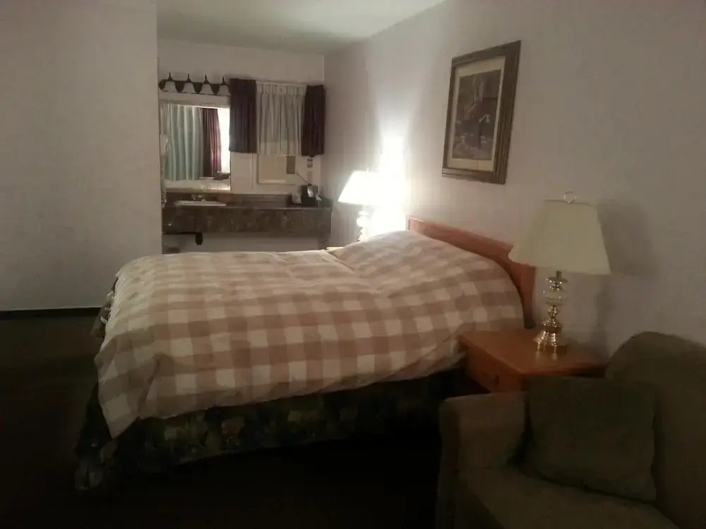 Heritage Inn