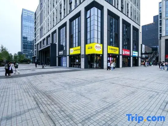 Jinhu Hotel