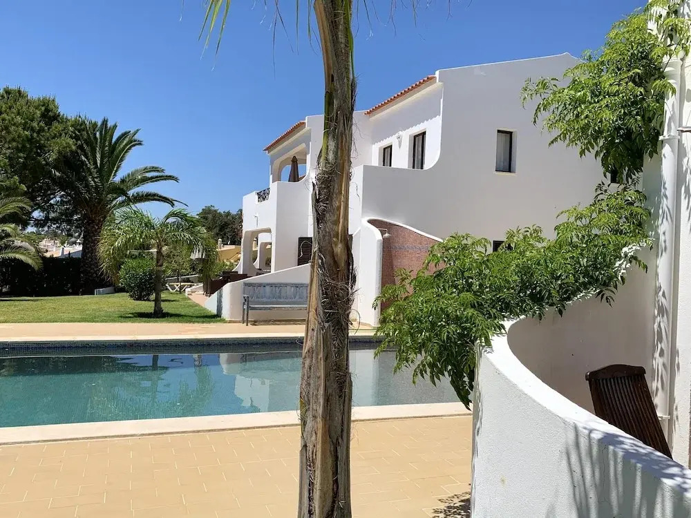 Apartment With 2 Bedrooms in Carvoeiro, With Shared Pool, Enclosed Garden and Wifi - 500 m From the Beach