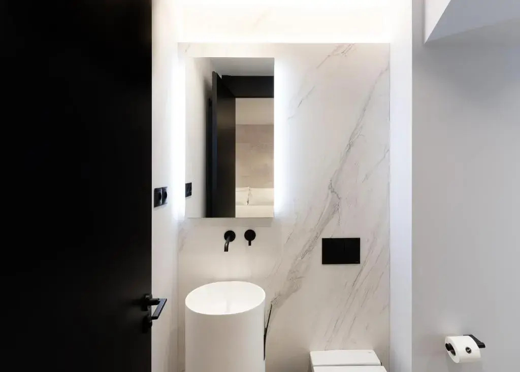 Mauro Suites