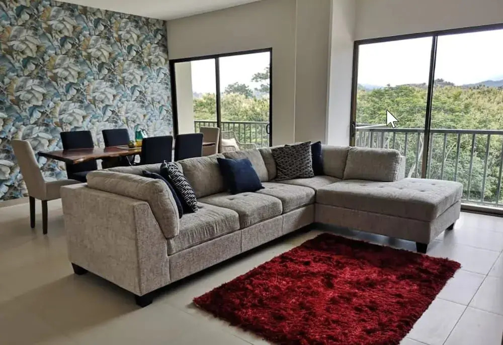 Lovely Mountain View Apartment