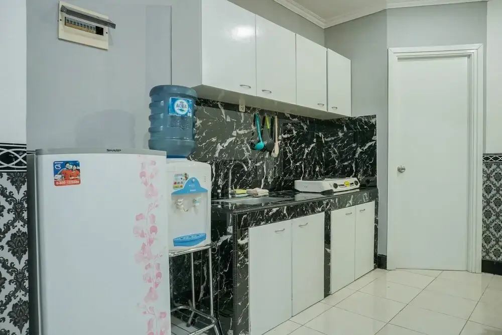 Fully Furnished with Comfortable 2BR Grand Palace Kemayoran Apartment